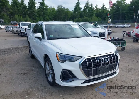 2019 Audi Q3 2.0T S Line Premium из США, поврежденный, VIN WA1DECF33K1083324
